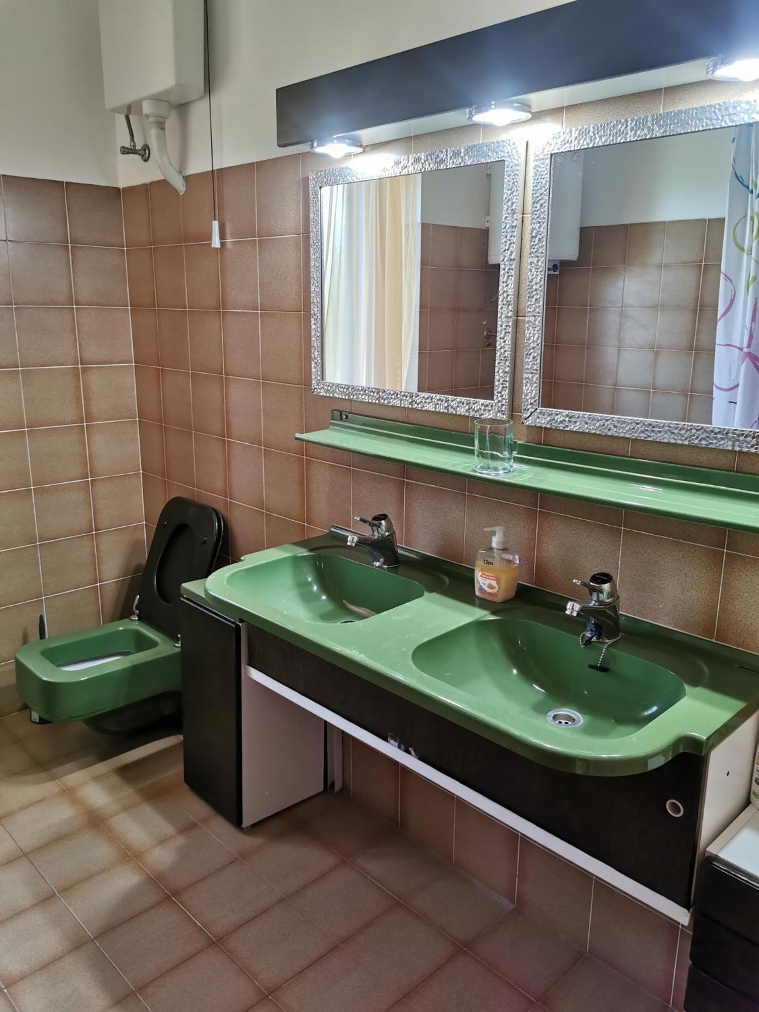 Apartment Kira - Spacious With Sea View Liznjan