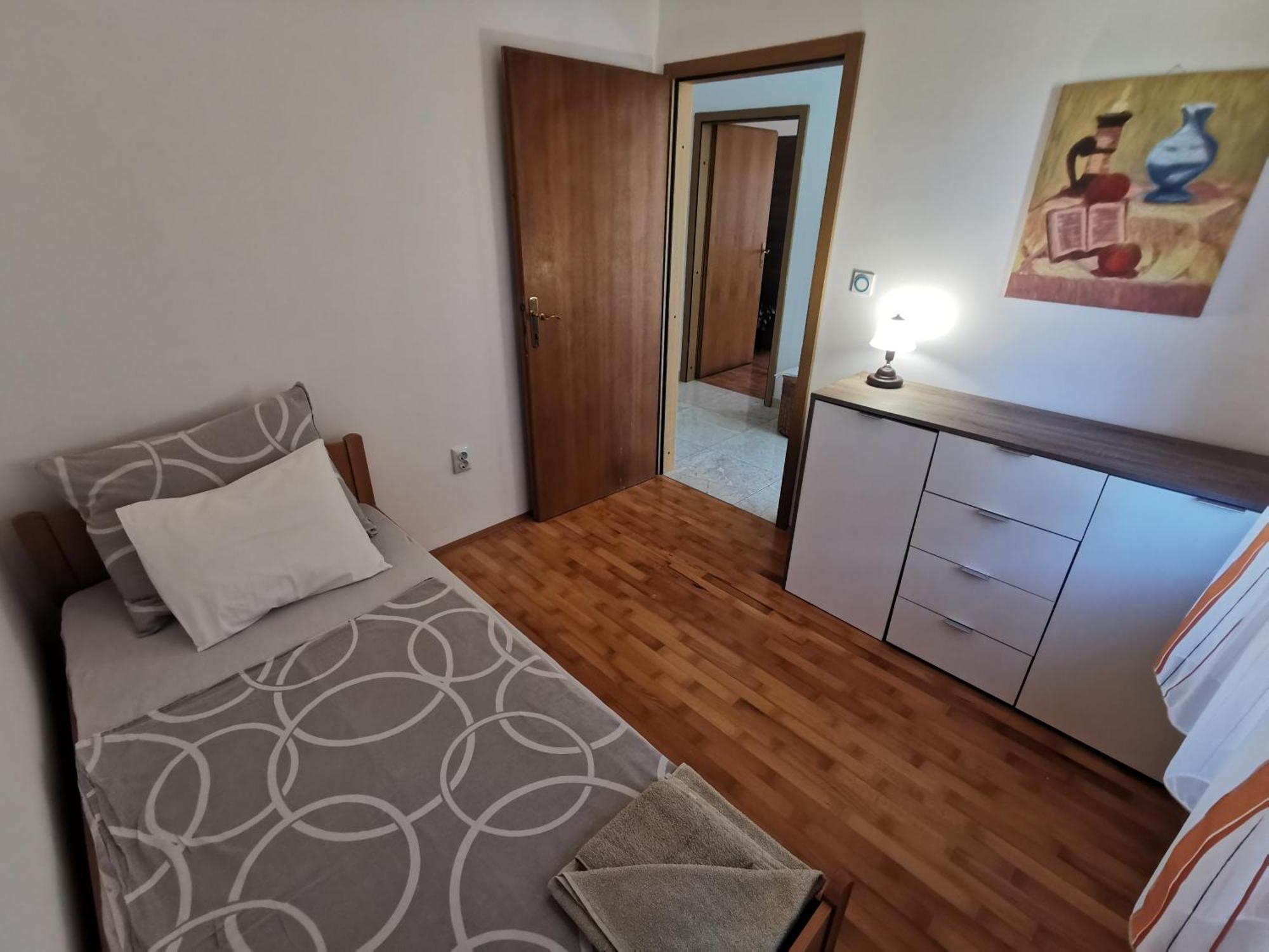 Kira - Spacious With Sea View * Ližnjan